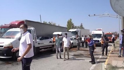 Son dakika haber: KIRIKKALE - Zincirleme trafik kazası: 4 yaralı