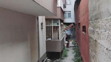 Güngören'de balkonu çöken bina tahliye edildi