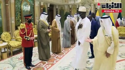 Download Video: صاحب السمو الأمير الشيخ نواف الأحمد يتسلم أوراق اعتماد 3 سفراء