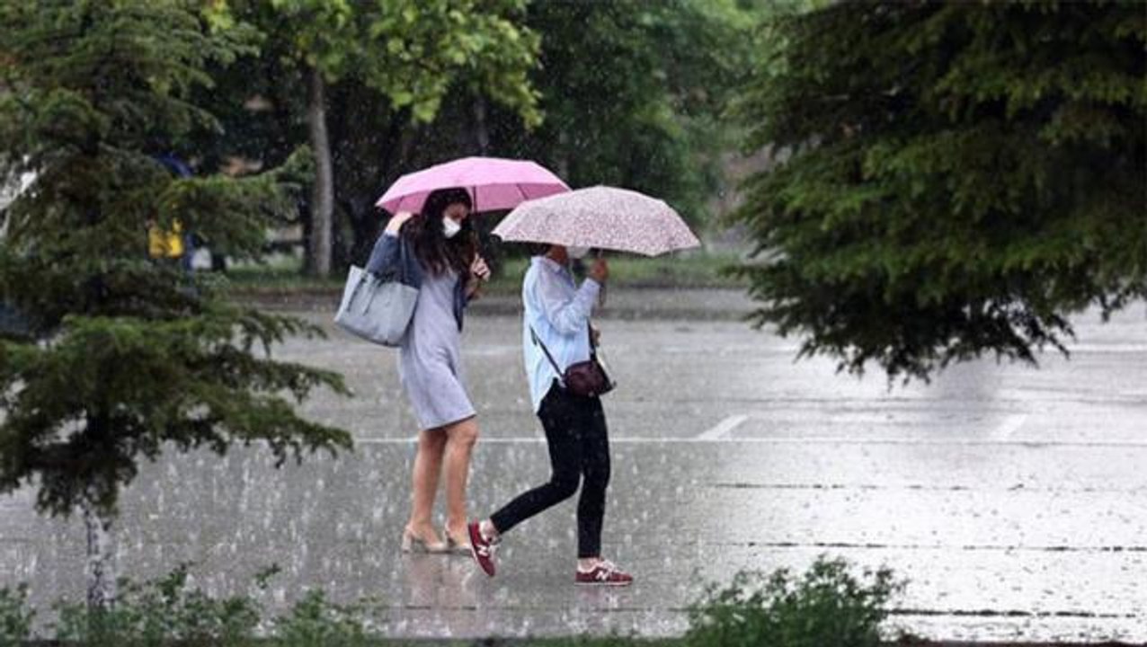 Meteoroloji perşembe günü için uyardı! Tam 41 kente sağanak yağış geliyor