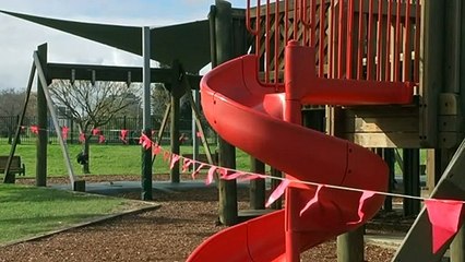 Victoria changes strategy from trying to eliminate virus