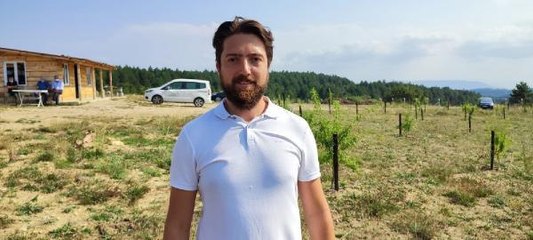 BİLGİSAYAR MÜHENDİSİ TEKNOLOJİYİ SAFRAN TARLASINA TAŞIDI