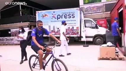 Livrer chez eux les habitants des favelas : le pari réussi d'un jeune Brésilien