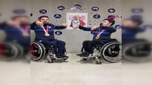 SPOR Paralimpik madalyalı Abdullah ve Ali Öztürk'ten horon eşliğinde kutlama