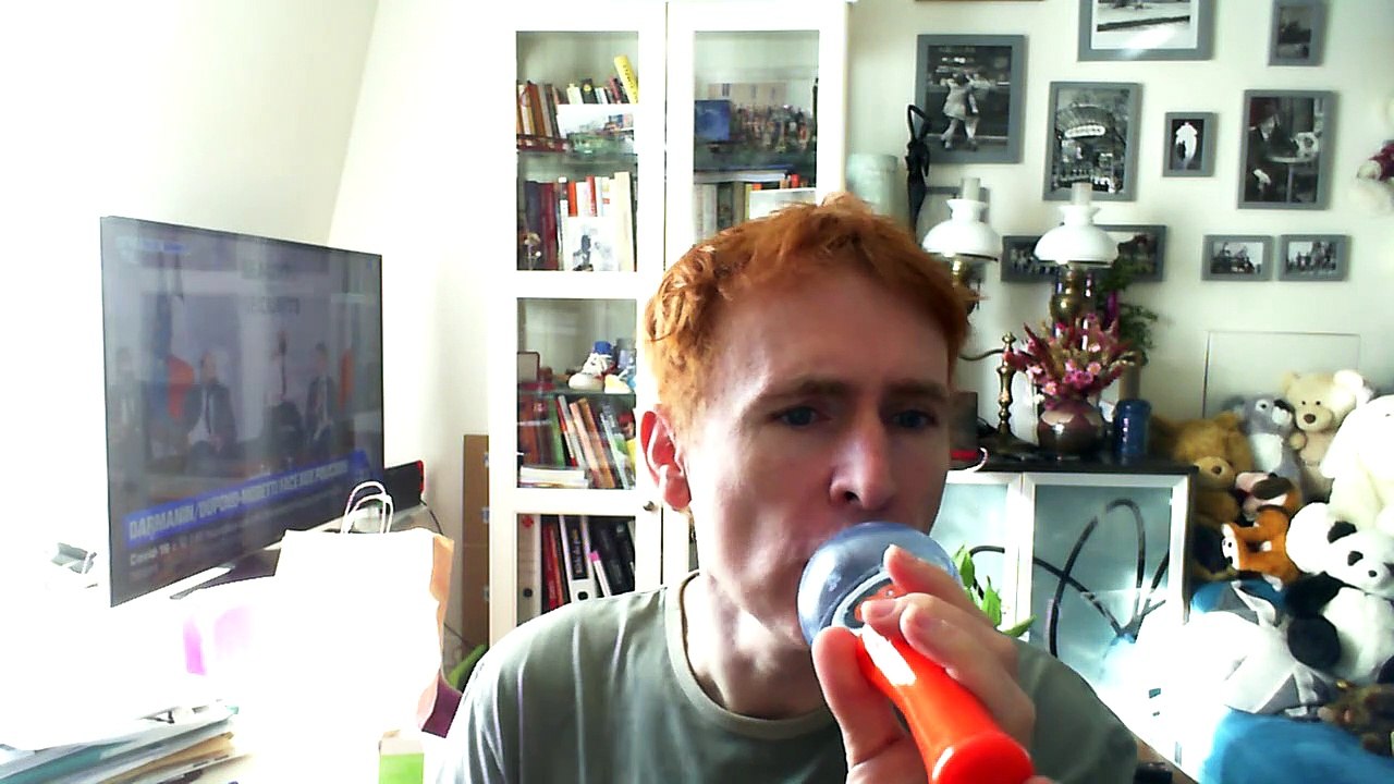 Wiwi égratigne "worry no more"