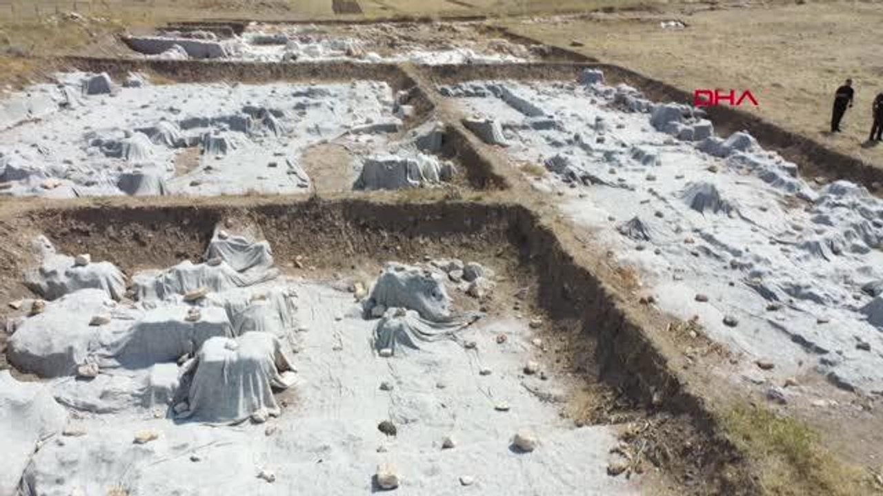 HİTİT ŞEHRİ KAYALIPINAR'DA KAZI ÇALIŞMALARI YENİDEN BAŞLADI