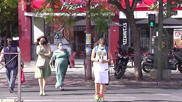 El BOJA emitió 6.700 folios extraordinarios durante la pandemia, lo que equivale a seis Quijotes