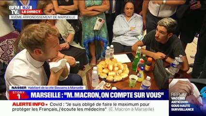 "J'ai essayé de m'en sortir, mais j'ai arrêté parce que le racisme j'en ai par-dessus la casquette": Un habitant de la cité Bassens à Marseille ému face à Emmanuel Macron