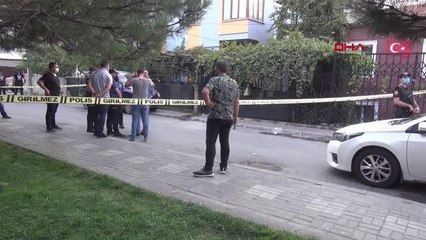 HUSUMETLİ OLDUĞU KOMŞUSUNU ÖLDÜRDÜ