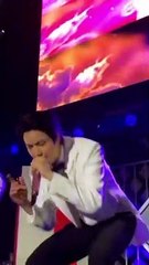 Bts “Make it right”  Jin flying kiss live jingle ball 2019