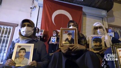 Diyarbakır Annelerinden "yanımızda olun" mesajı