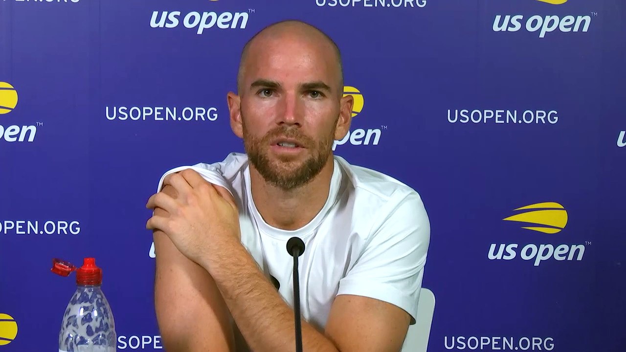 US Open 2021 - Adrian Mannarino sur le toilette break de Stefano Tsitsipas : "C'est parfois un peu antisportif de sortir du court quand cela va mal"