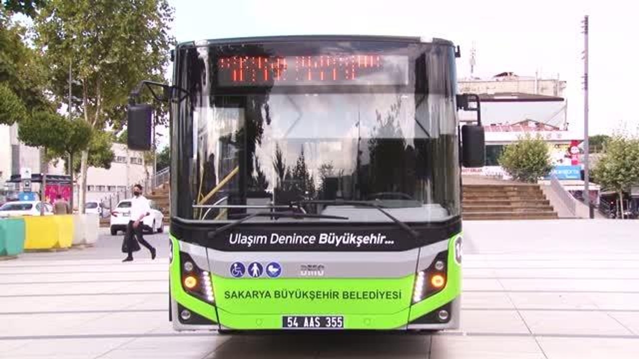 Belediye otobüslerinde "vatan size minnettar" anonsu duygulandırıyor