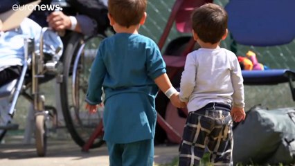 Tra i profughi afghani a Sigonella: 3mila in attesa di un visto speciale per gli Usa