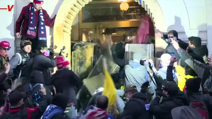 Prosecutors Say Jan. 6 Rioters Committed over 1,000 Assaults on Police