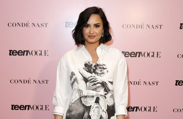 Demi Lovato slid into Emily Hampshire's DMs - but was rejected due to their age!