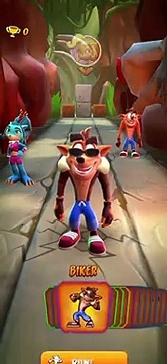 Dino Might! Survival Run Gameplay - Crash Bandicoot: On The Run!