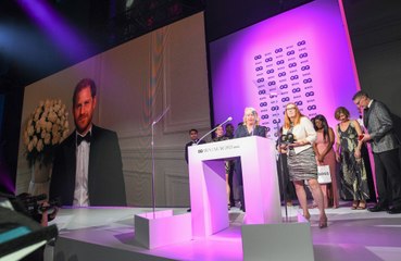 ヘンリー王子、コロナワクチンに関する誤情報を危惧