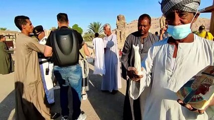 Los "Colosos de Memnón" - Egipto