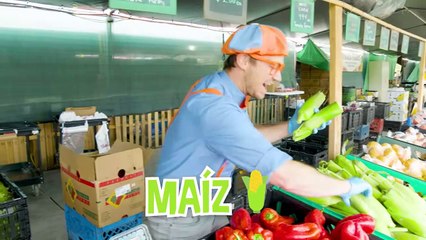  Blippi aprende sobre una alimentación saludable en la granja  | Videos de vehículos para niños