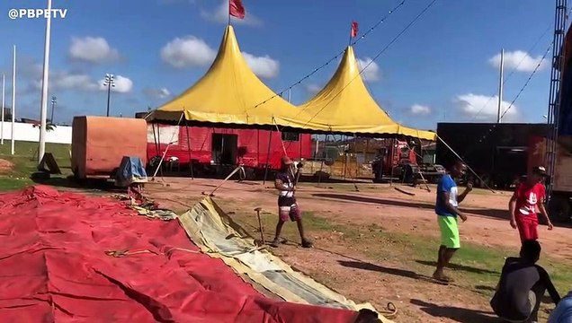 MONTAGEM DO CIRCO WOLVERINE EM PEDRAS DE FOGO