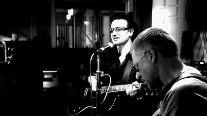 U2 - The Hands That Built America