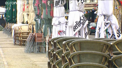 Отношение к COVID-19 в разных странах и слоях неодинаковое