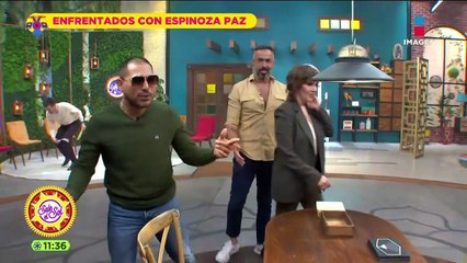 ¡Espinoza Paz se quiebra al recordar el fallecimiento de su madre!