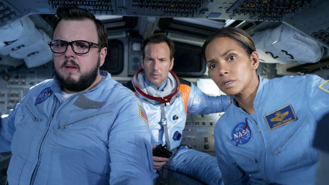 Moonfall Teaser Trailer #1 (2022) Halle Berry, Patrick Wilson Action Movie HD