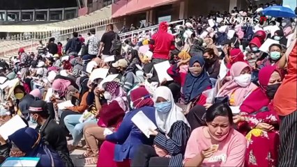 Gubernur Soroti Kerumunan Vaksinasi di Sidoarjo