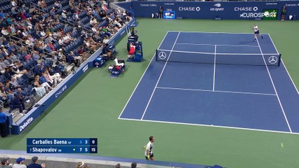 Shapovalov - Carballes Baena : les temp forts de la victoire du Canadien