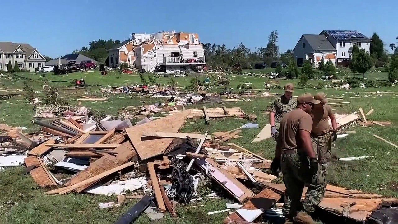 ΗΠΑ: Λάσπες, νεκροί και σοκ από το πέρασμα του τυφώνα Άιντα