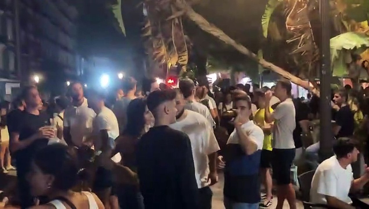 FESTA NOCTURNA AL BARRI DE RUSSAFA