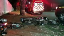 Grave acidente entre duas motocicletas deixa uma vítima grave e uma moderada na Rua Cuiabá na Neva