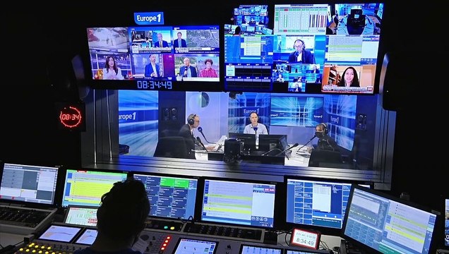 Barbiers, vente de vêtements...En Afghanistan, les talibans imposent leurs règles