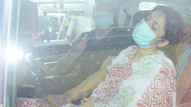 Sidharth Shukla death: Sidharth के लिए रोती बिखलती Shehnaaz को देख रो रहे फैंस | FilmiBeat