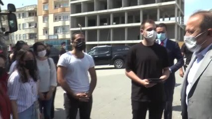 Şırnak Valisi Pehlivan, Cumhurbaşkanlığı İletişim Başkanlığı Dijital Tırını ziyaret etti