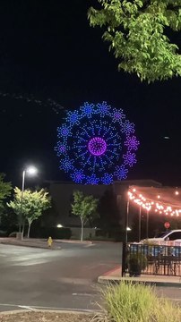 Intel Drone Light Show Makes Incredible Spectacle in the Sky