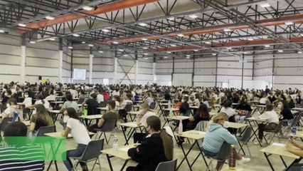 Perugia, candidati a Medicina: "Si' a Green pass e vaccini"