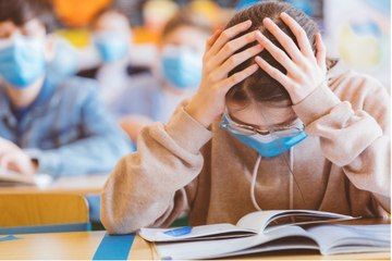 Estudiantes enfrentan una crisis de salud mental debido a la pandemia