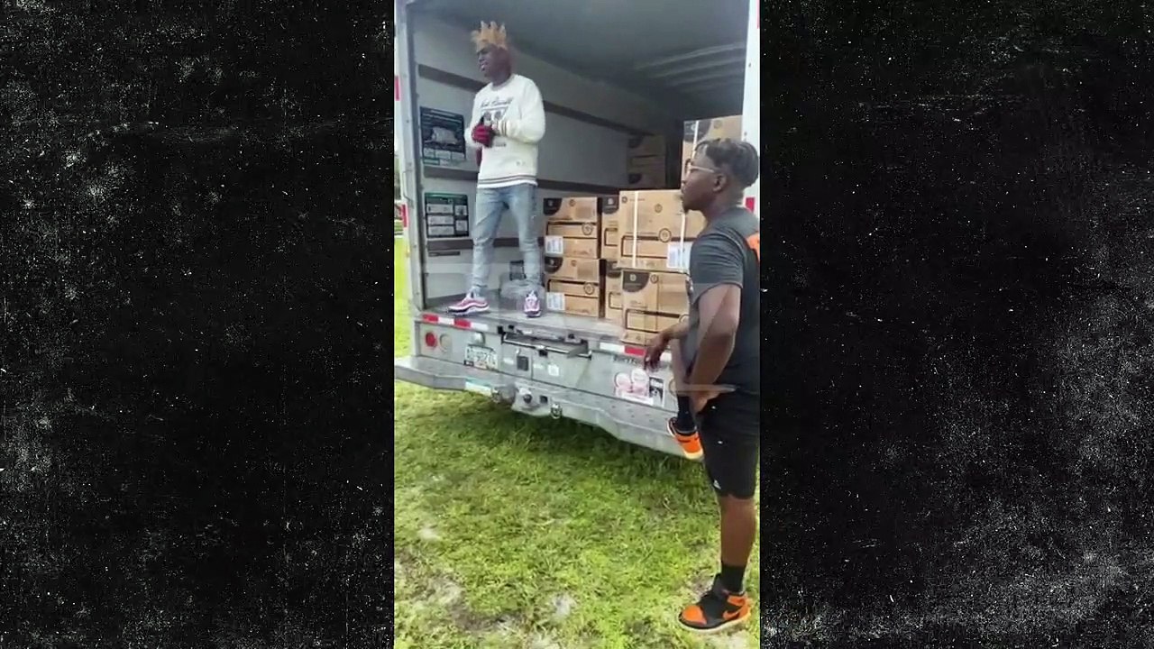 Kodak Black Threatened for Donating Air Conditioners to Housing Project