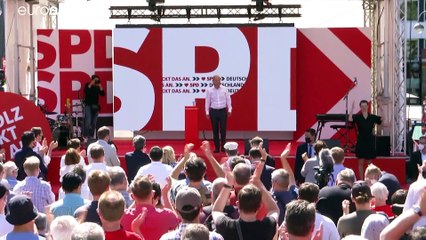 Almanya seçimlerinden birinci çıkan Sosyal Demokrat Parti lideri Olaf Scholz kimdir?