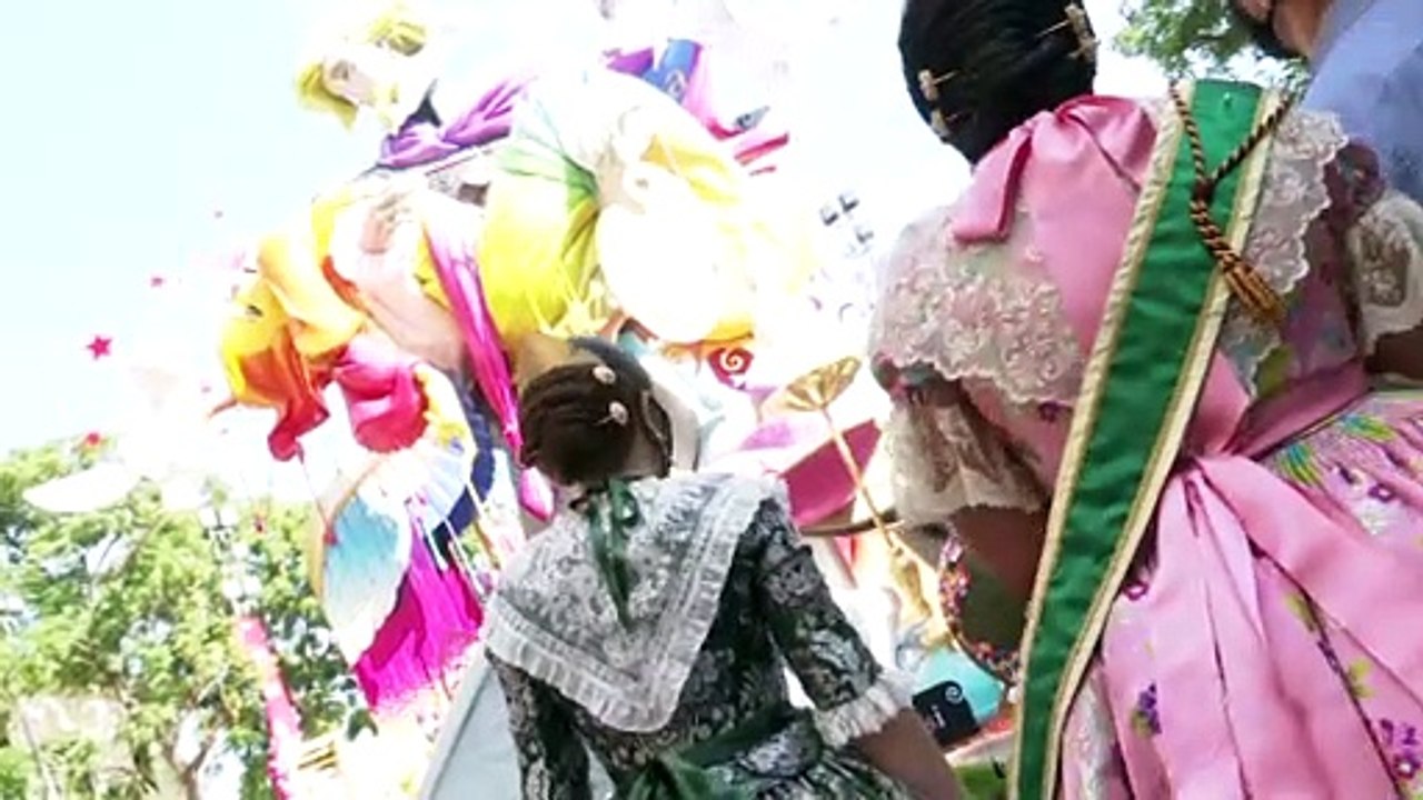 Las Fallas continúan celebrándose con medidas de seguridad Covid