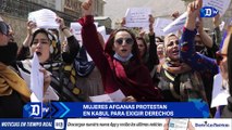 Mujeres afganas protestan en Kabul para exigir derechos | El Diario en 90 segundos