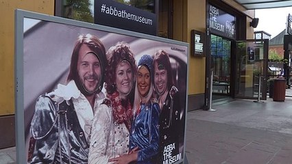 جمهور فرقة "آبا" السويدية الشهيرة يرحبون بعودتها بألبوم جديد