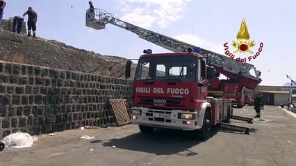 Palermo: soccorso uomo caduto tra i frangiflutti