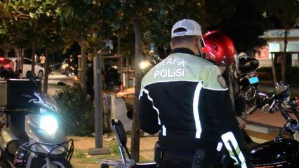 PENDİK'TE TRAFİĞE KAPALI ALANDA MOTOSİKLETLERE YÖNELİK DENETİM: 38 SÜRÜCÜYE PARA CEZASI