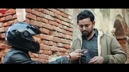 Mauka Mauka - Helmet - Aparshakti Khurana, Pranutan Bahl - Shubham Shirule & Ana Rehman - Shloke Lal