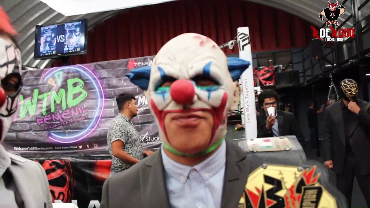 PAYASOS PURASANTA: "GRACIAS A LA SANTA MUERTE ESTAMOS CON ESTAS CHULADAS"