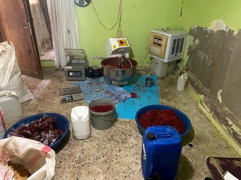 Kaçakçılık operasyonunda 106 bin makaron ele geçirildi